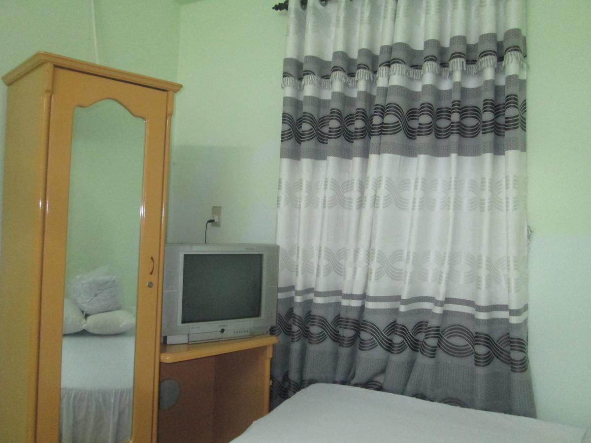 Queen Homestay Хуе Екстериор снимка