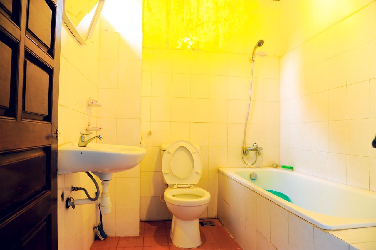 Queen Homestay Хуе Екстериор снимка
